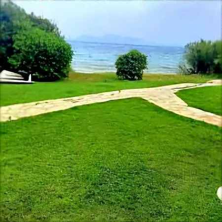 Lefkada Eli's Amazing House *